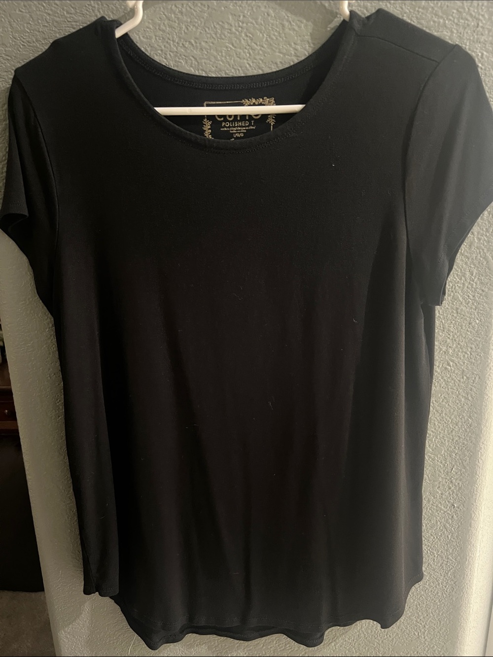 Cupio Black Short-Sleeve Crew Neck Tee